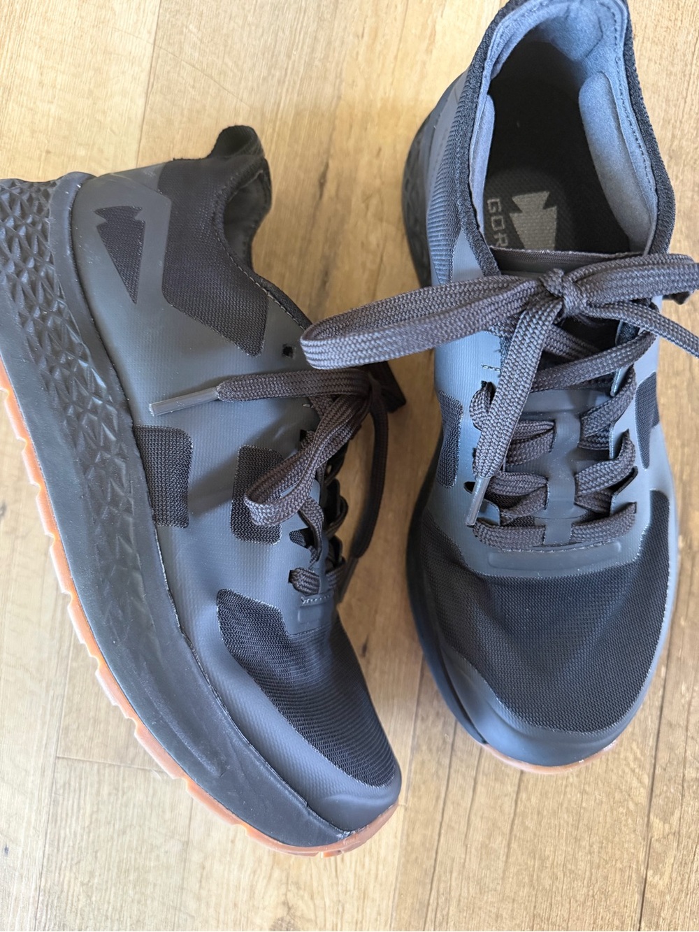 Goruck Rough Runners Training Shoes | Black/ Gum